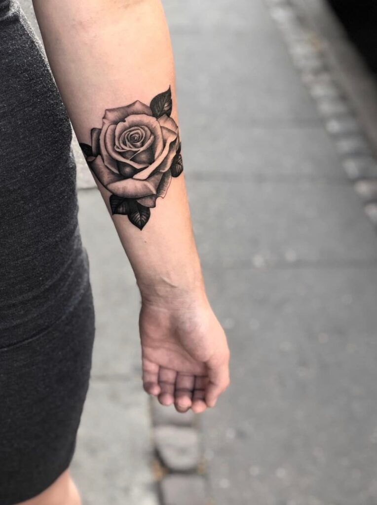 rose tattoo